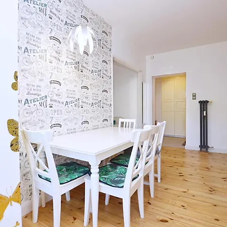 아파트 Victus Pearl Of Sopot Near The Pier By Noclegi Renters 소포트