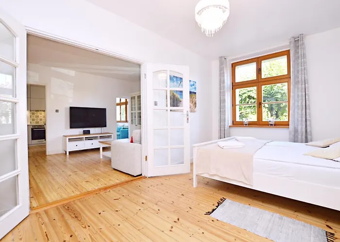 Victus Apartamenty, *